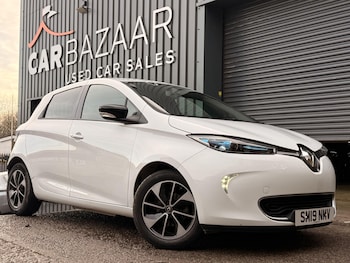 (19) - R110 41kWh Dynamique Nav Auto 5dr (Battery Lease)