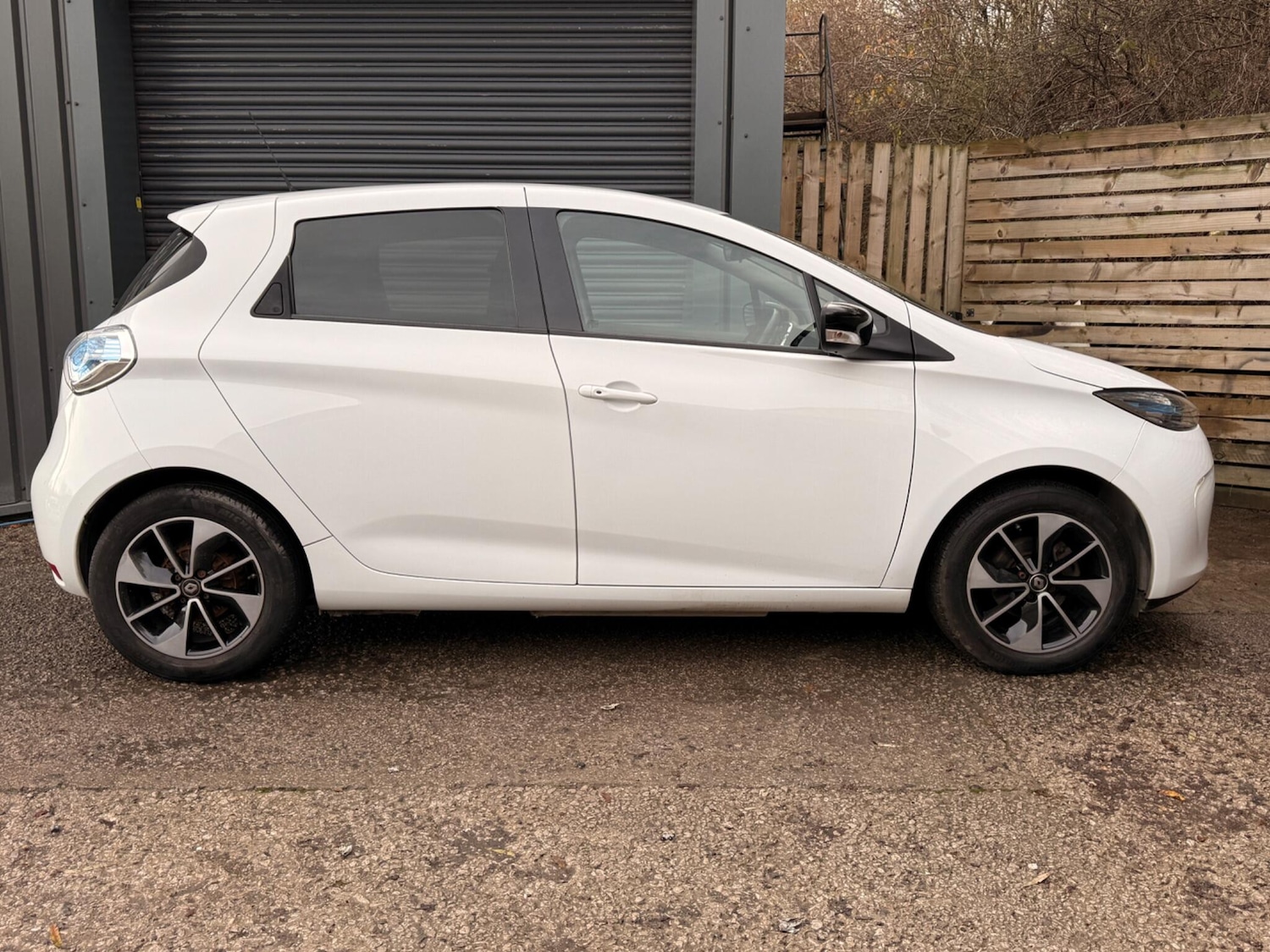 Used Renault Zoe for sale - 76935828: Photo 4