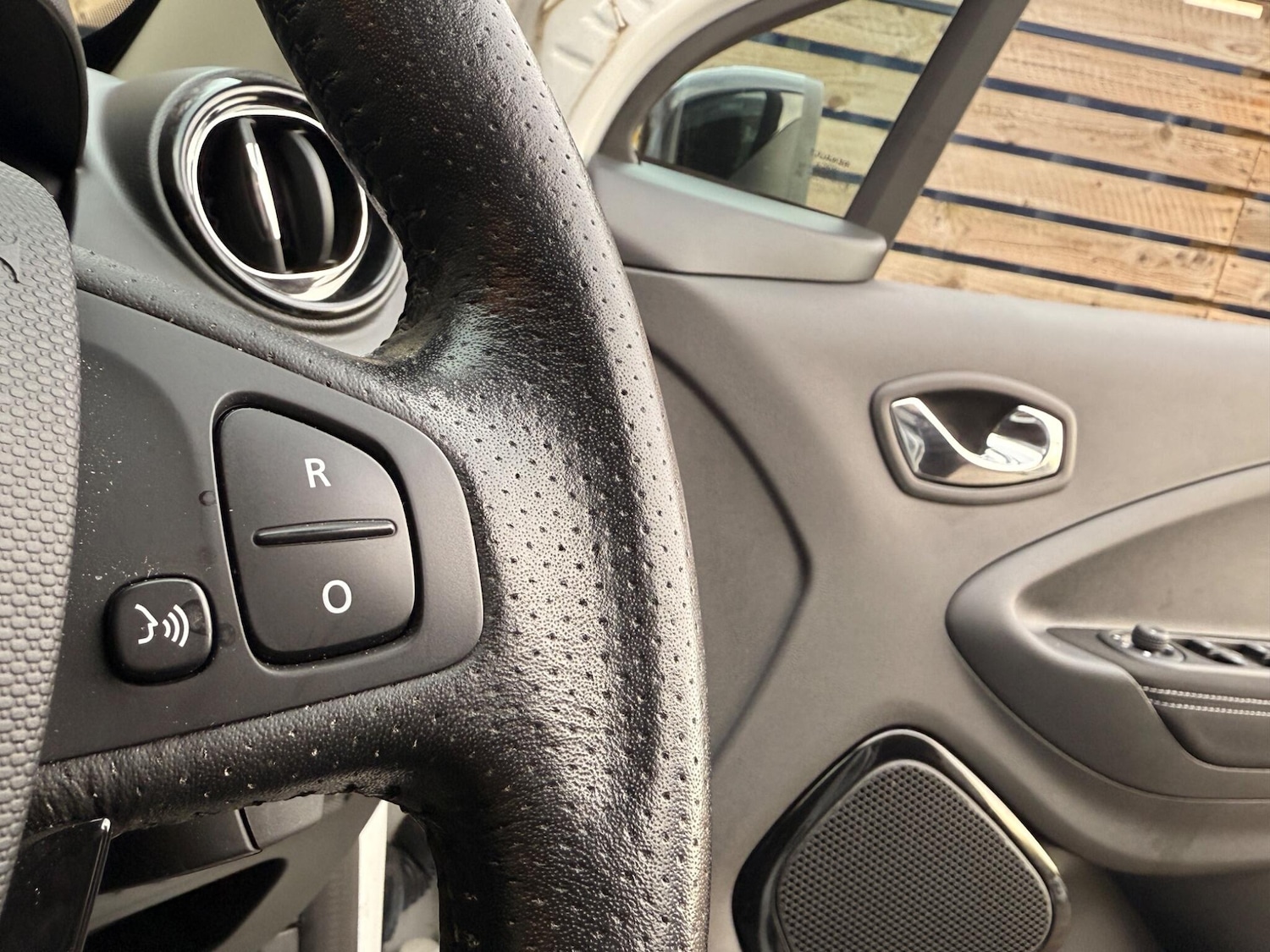 Used Renault Zoe for sale - 76935828: Photo 44