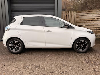 Used Renault Zoe 2019 for sale - 76935828: Photo
