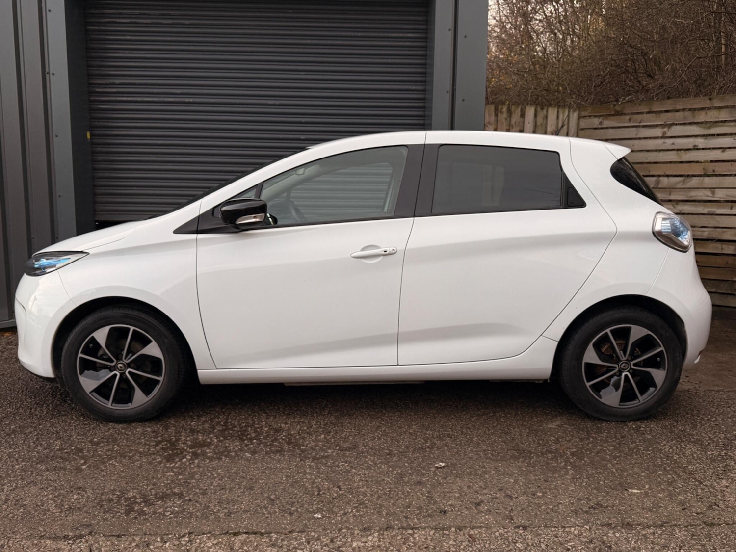 Used Renault Zoe for sale - 76935828: Photo 5