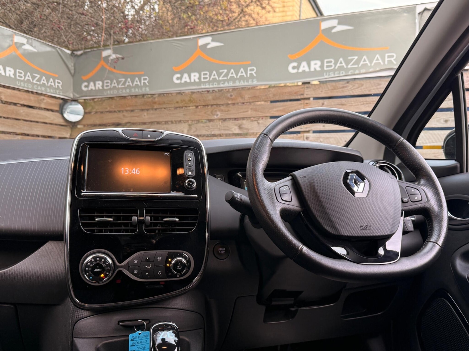 Used Renault Zoe for sale - 76935828: Photo 6