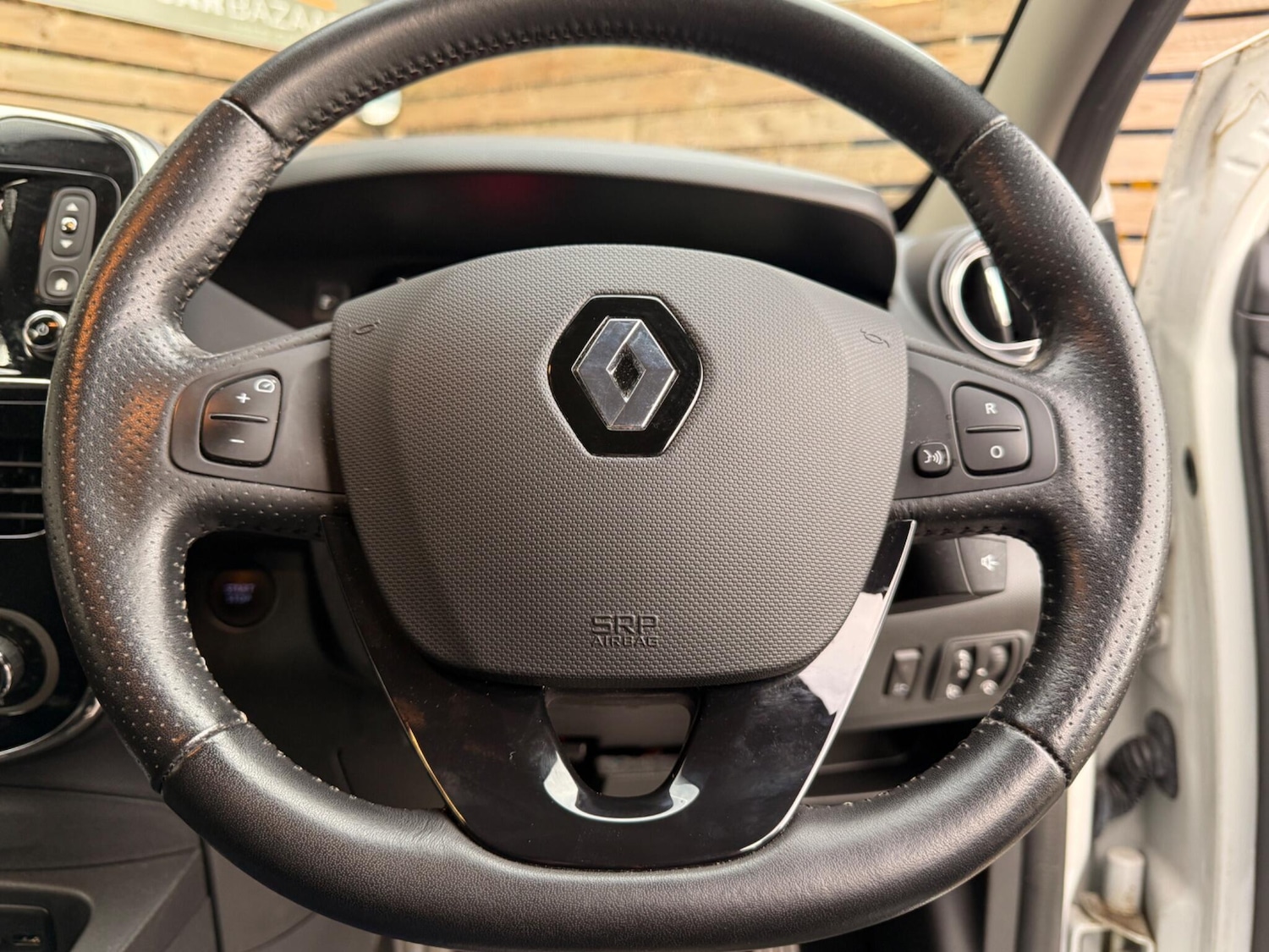 Used Renault Zoe for sale - 76935828: Photo 60