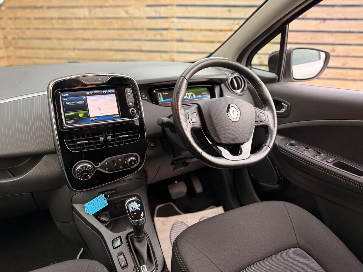 Used Renault Zoe for sale - 76935828: Photo 9