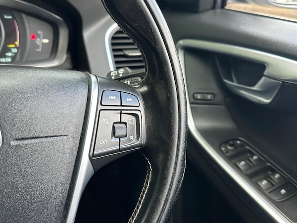 Used Volvo XC60 2014 for sale - 75578533: Photo 23