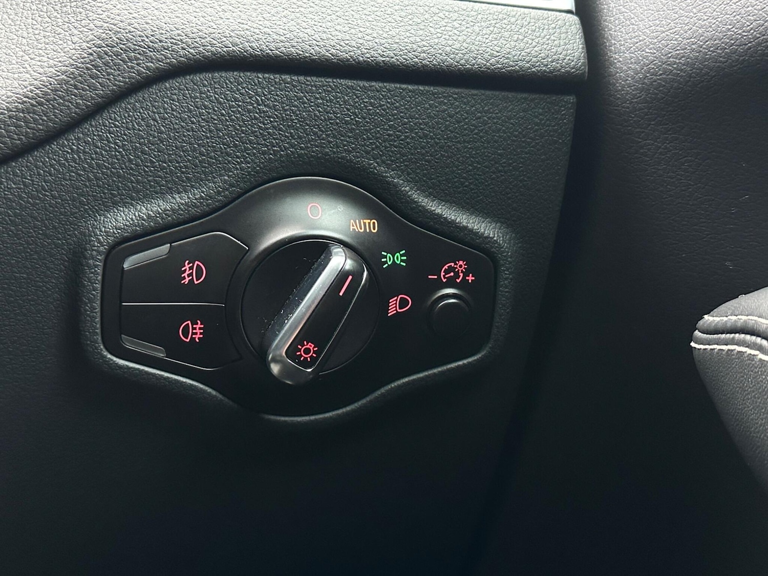 Used Audi SQ5 for sale - 77704749: Photo 40