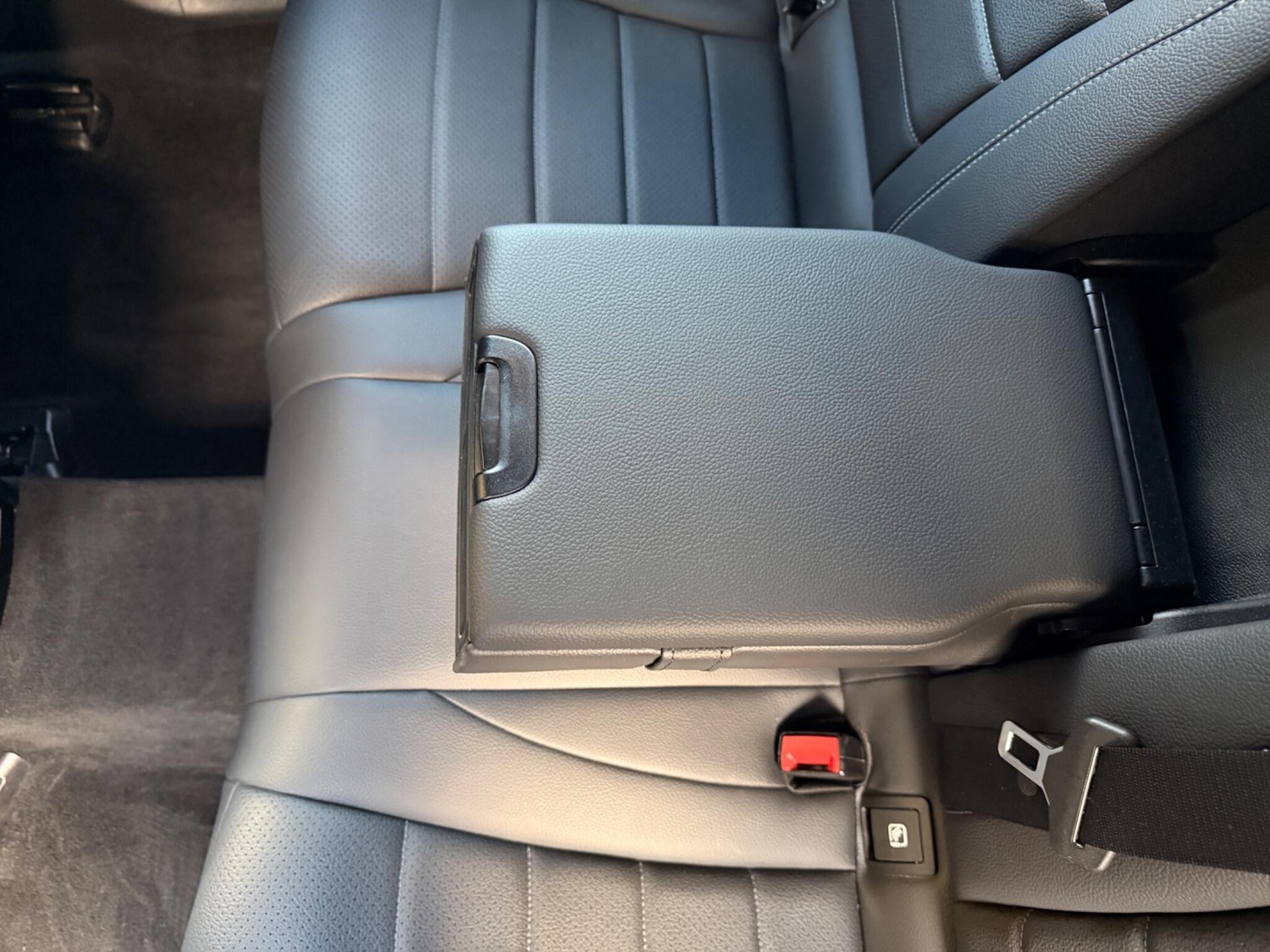 Used Mercedes-Benz GLC for sale - 77808290: Photo 22