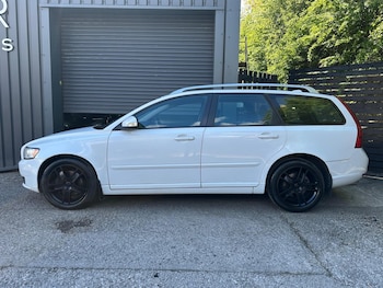 Used Volvo V50 2011 for sale - 78301073: Photo