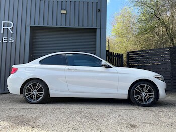 Used BMW 2 Series 2017 for sale - 77939611: Photo