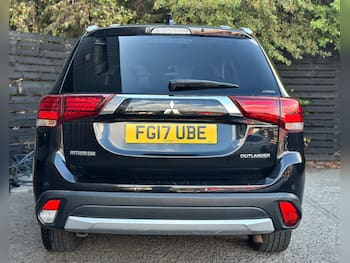 Used Mitsubishi Outlander 2017 for sale - 79657248: Photo