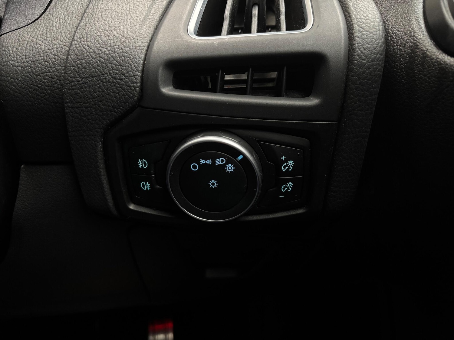 Used Ford Focus 2016 for sale - 76440645: Photo 31