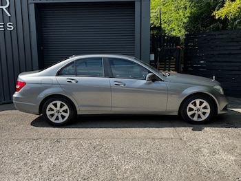 Used Mercedes-Benz C Class 2011 for sale - 78461108: Photo