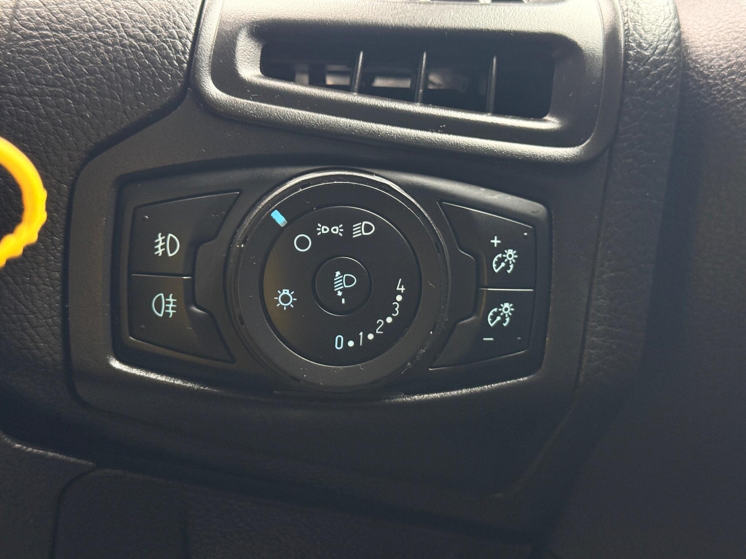 Used Ford Focus for sale - 77808255: Photo 25