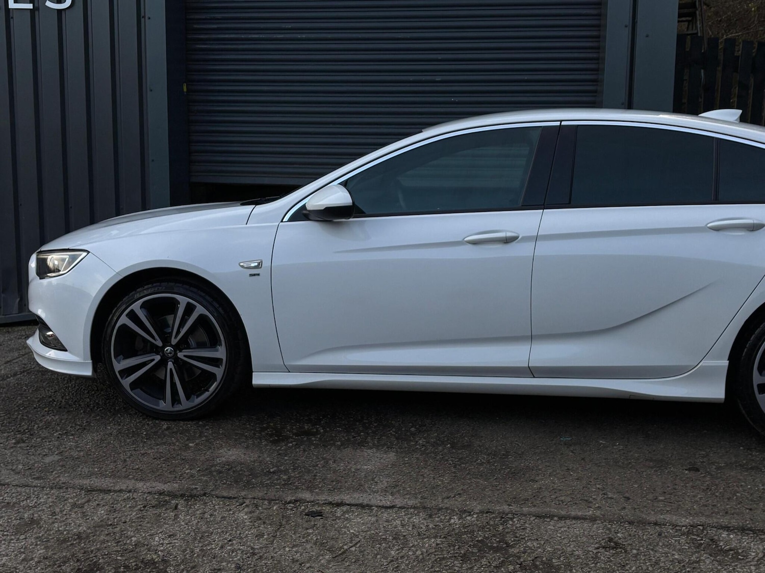 Used Vauxhall Insignia 2018 for sale - 77315079: Photo 13