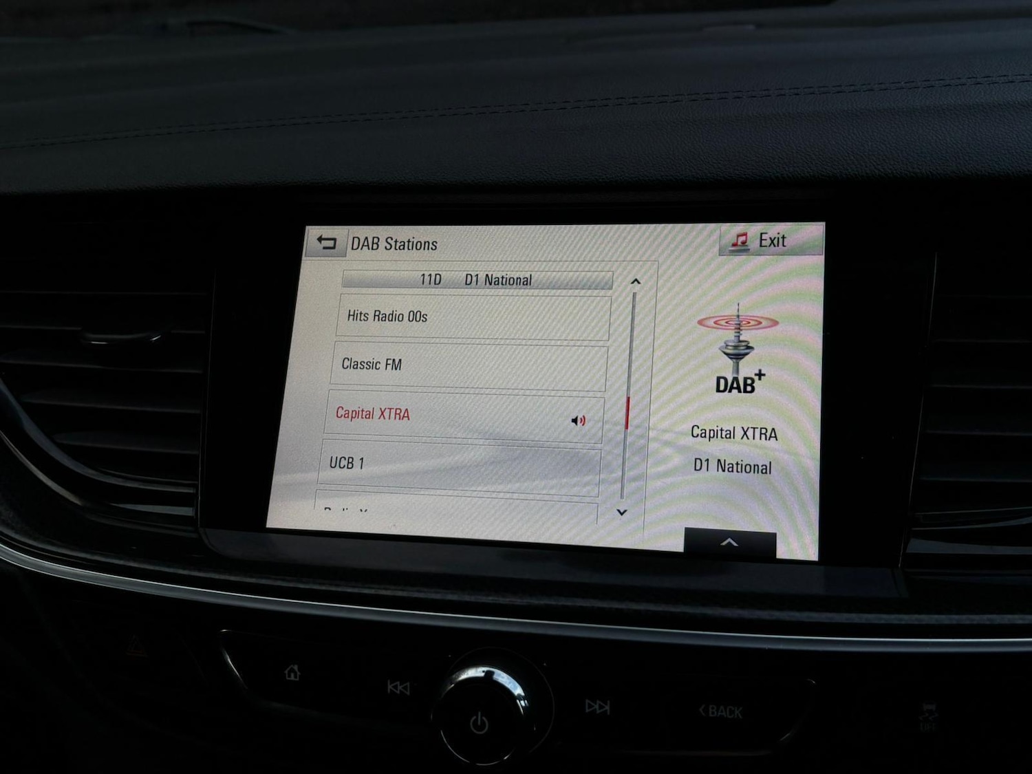 Used Vauxhall Insignia 2018 for sale - 77315079: Photo 38