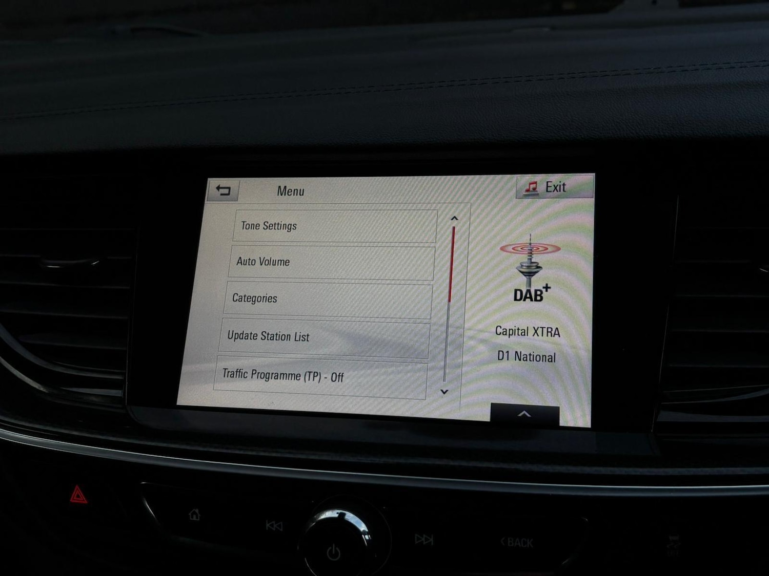 Used Vauxhall Insignia 2018 for sale - 77315079: Photo 39