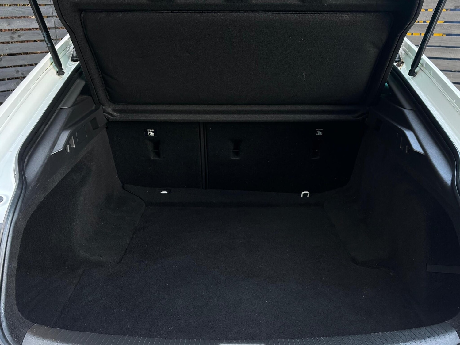 Used Vauxhall Insignia 2018 for sale - 77315079: Photo 47