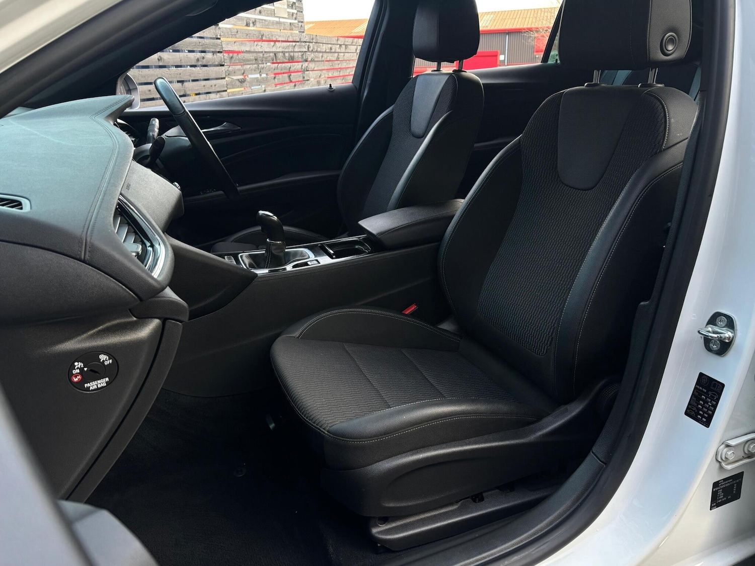 Used Vauxhall Insignia 2018 for sale - 77315079: Photo 51