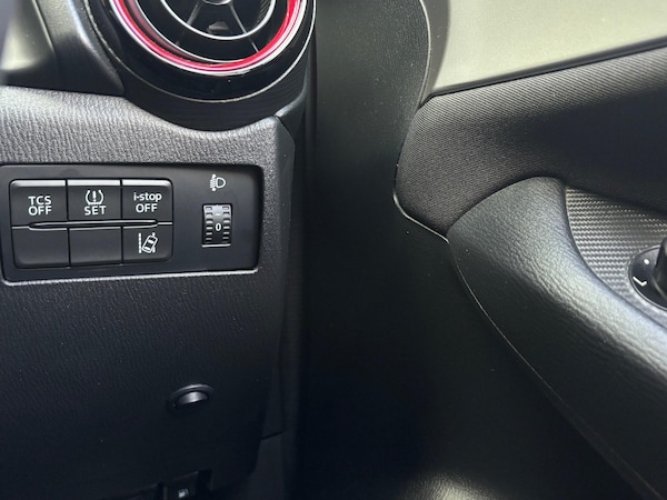 Used Mazda CX-3 2015 for sale - 75678065: Photo 28