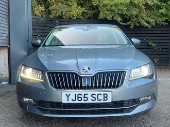 Used Skoda Superb 2015 for sale - 79396572: Photo
