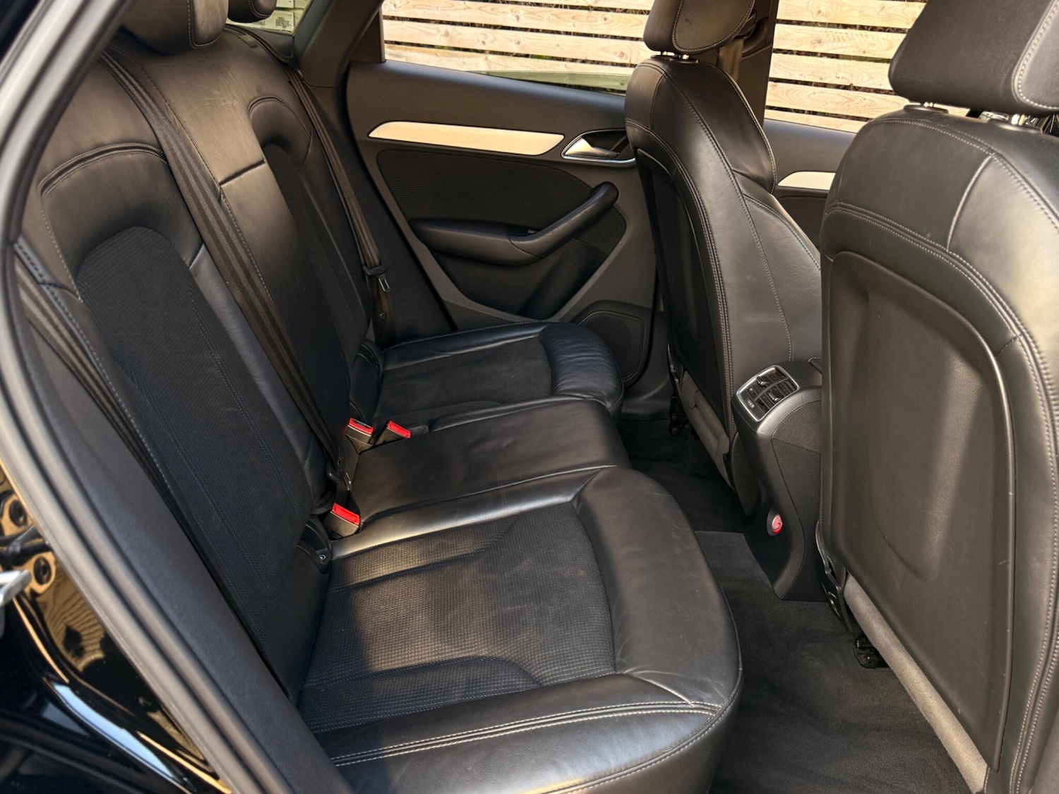 Used Audi Q3 2014 for sale - 76936505: Photo 25