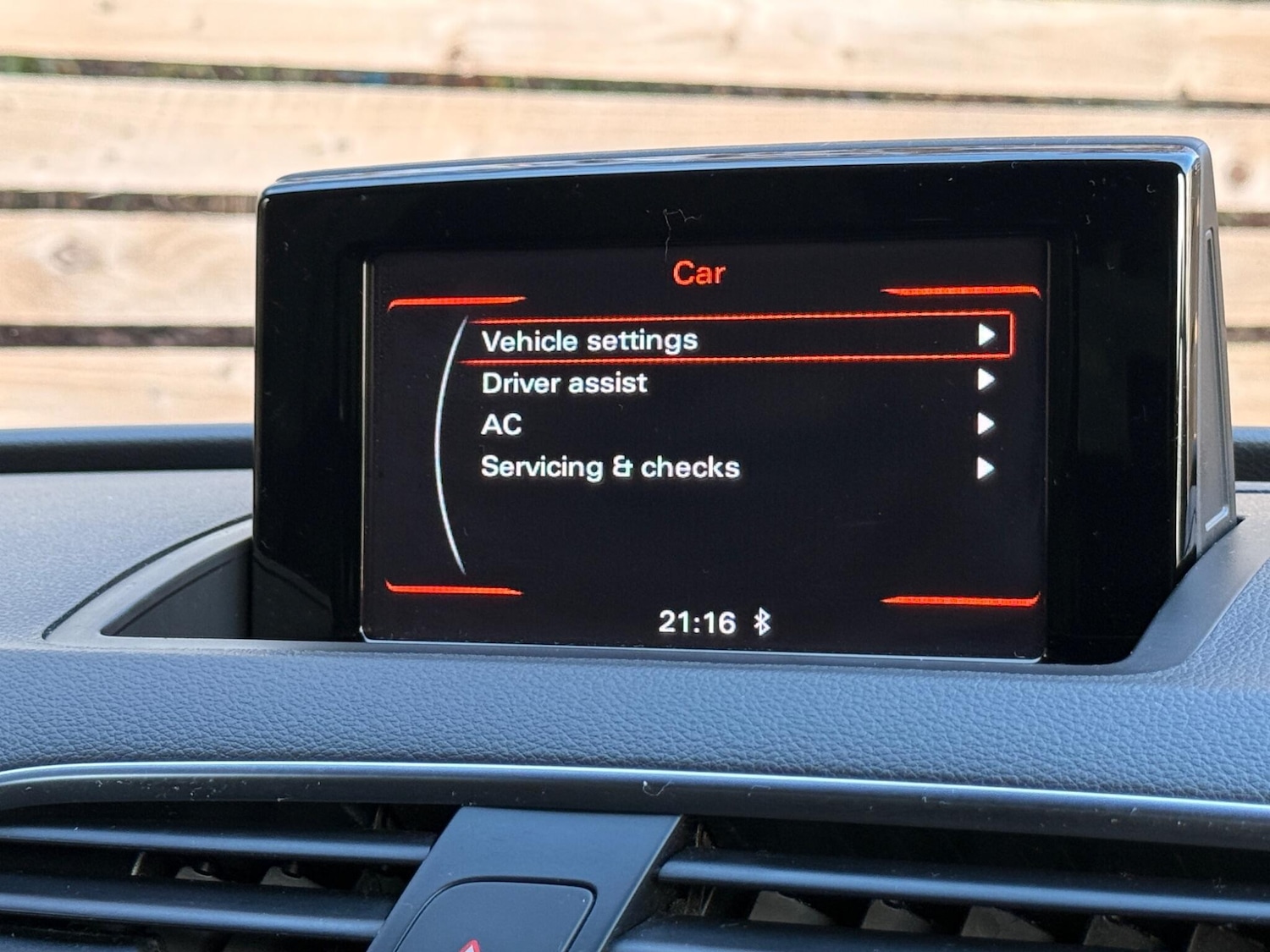 Used Audi Q3 2014 for sale - 76936505: Photo 39