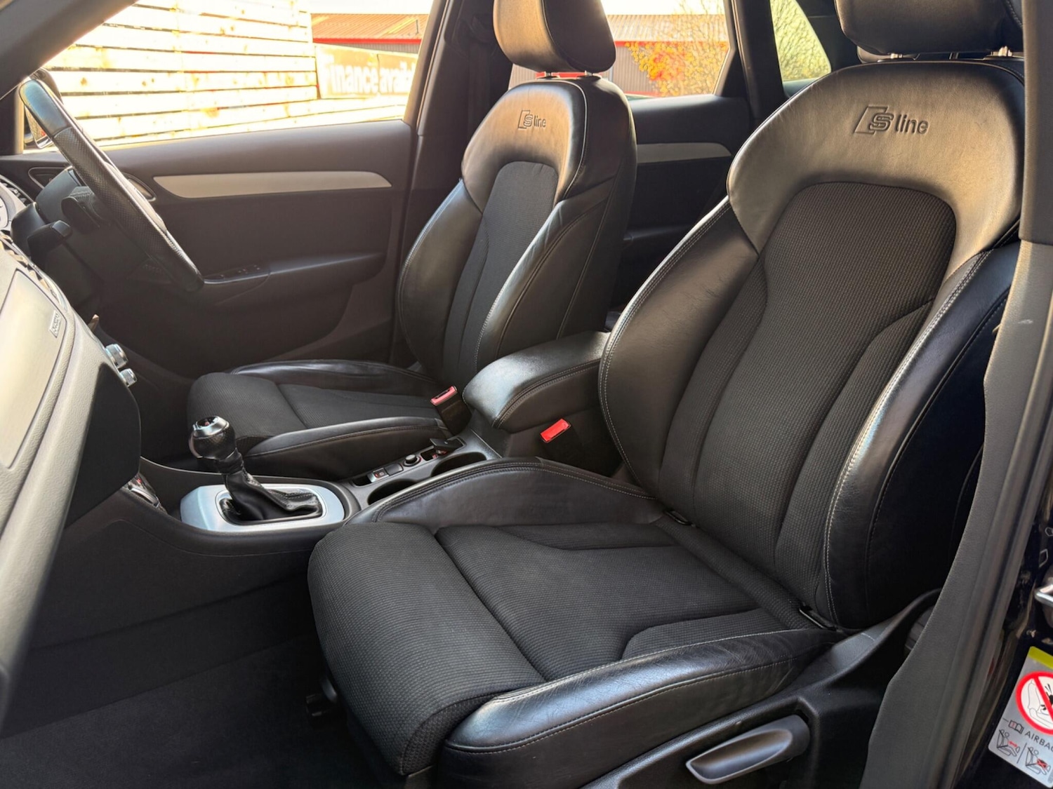 Used Audi Q3 2014 for sale - 76936505: Photo 45