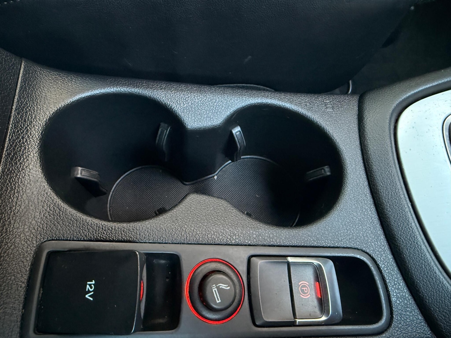 Used Audi Q3 2014 for sale - 76936505: Photo 46