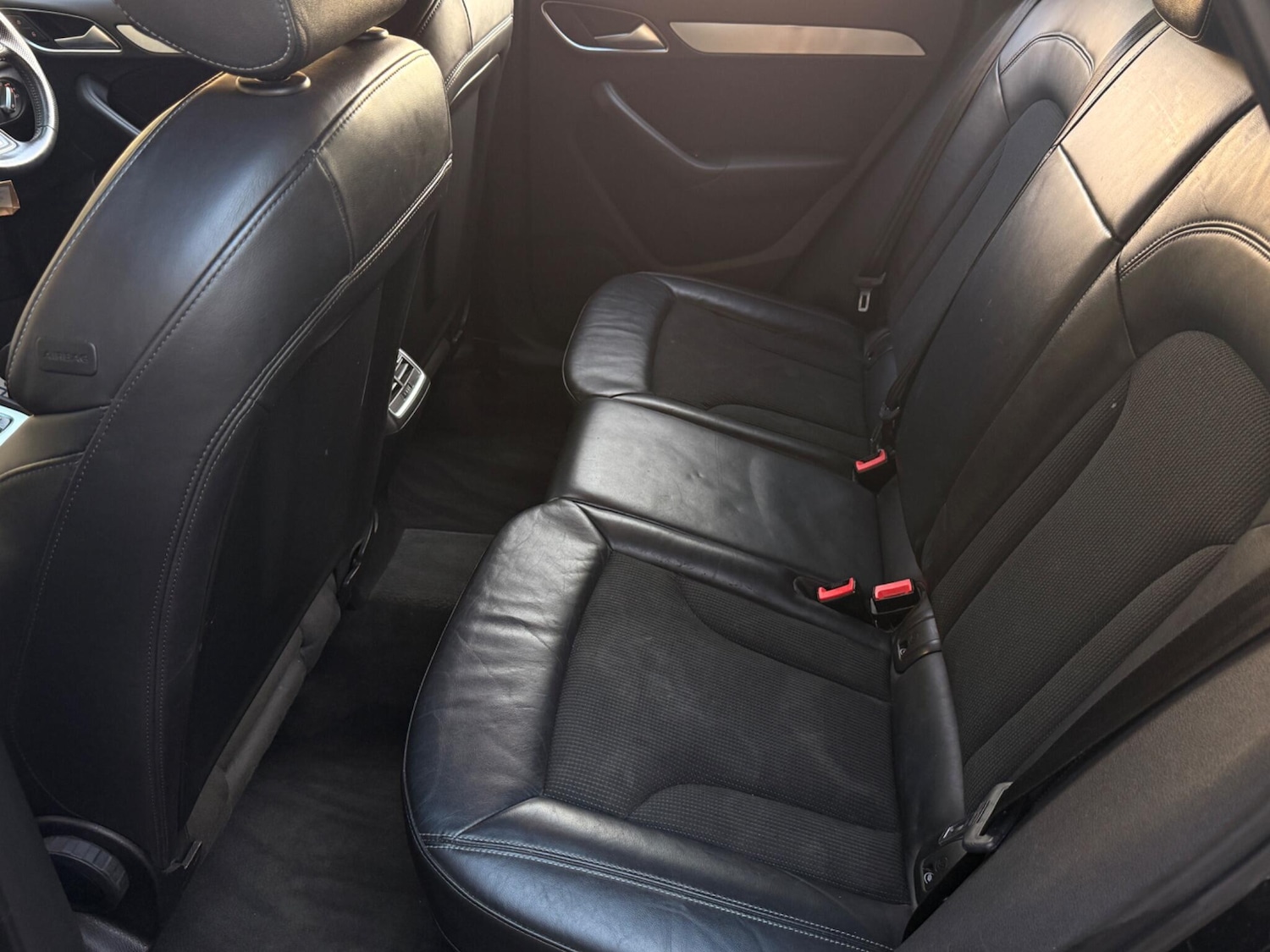 Used Audi Q3 2014 for sale - 76936505: Photo 9