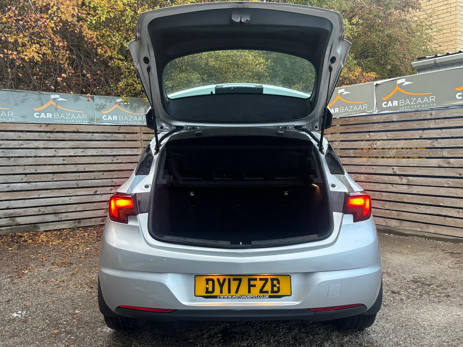 Used Vauxhall Astra 2017 for sale - 76440986: Photo 12