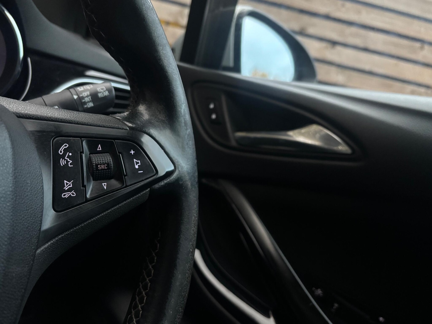 Used Vauxhall Astra 2017 for sale - 76440986: Photo 27