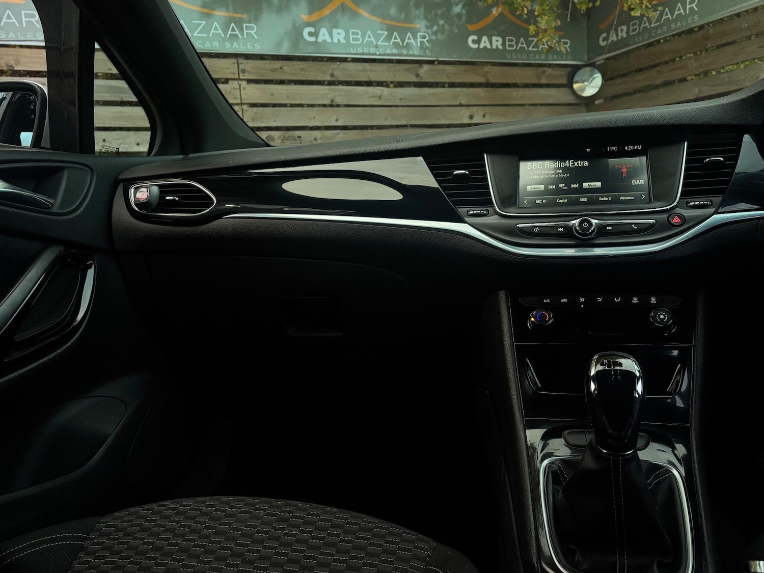 Used Vauxhall Astra 2017 for sale - 76440986: Photo 36