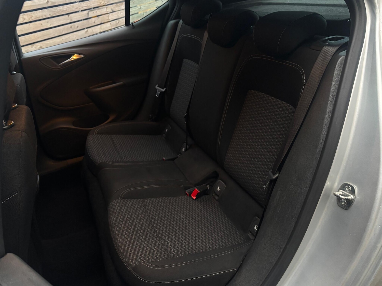 Used Vauxhall Astra 2017 for sale - 76440986: Photo 9