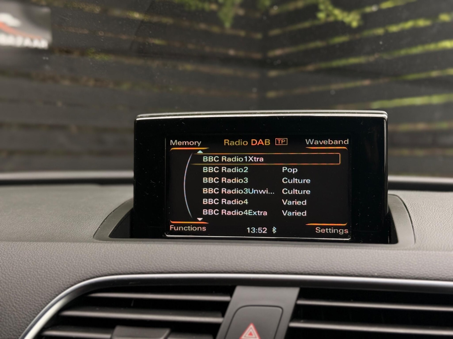 Used Audi Q3 for sale - 78136371: Photo 23