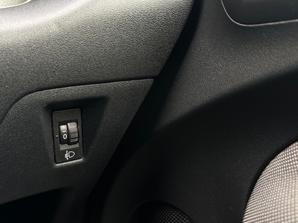 Used Citroen C3 Picasso 2011 for sale - 76314681: Photo 25