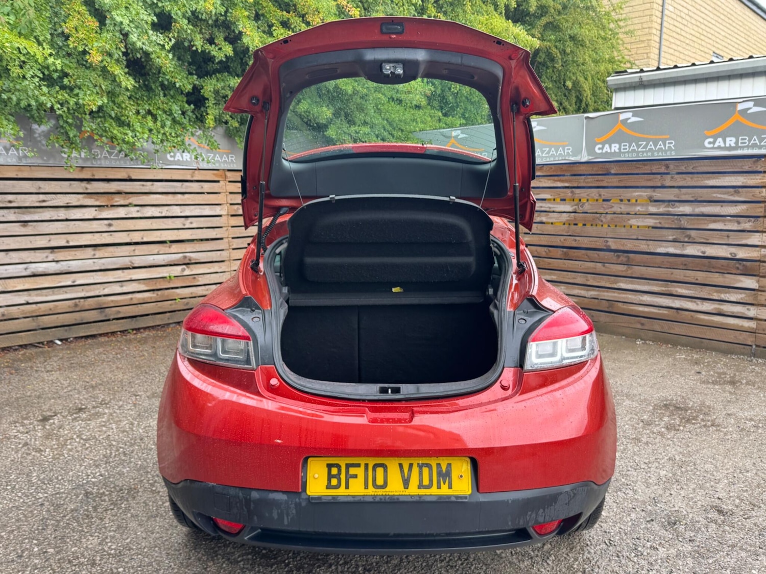 Vehicle 21