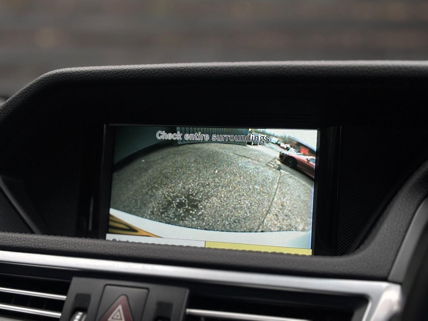 Used Mercedes-Benz E Class 2010 for sale - 76990166: Photo 15