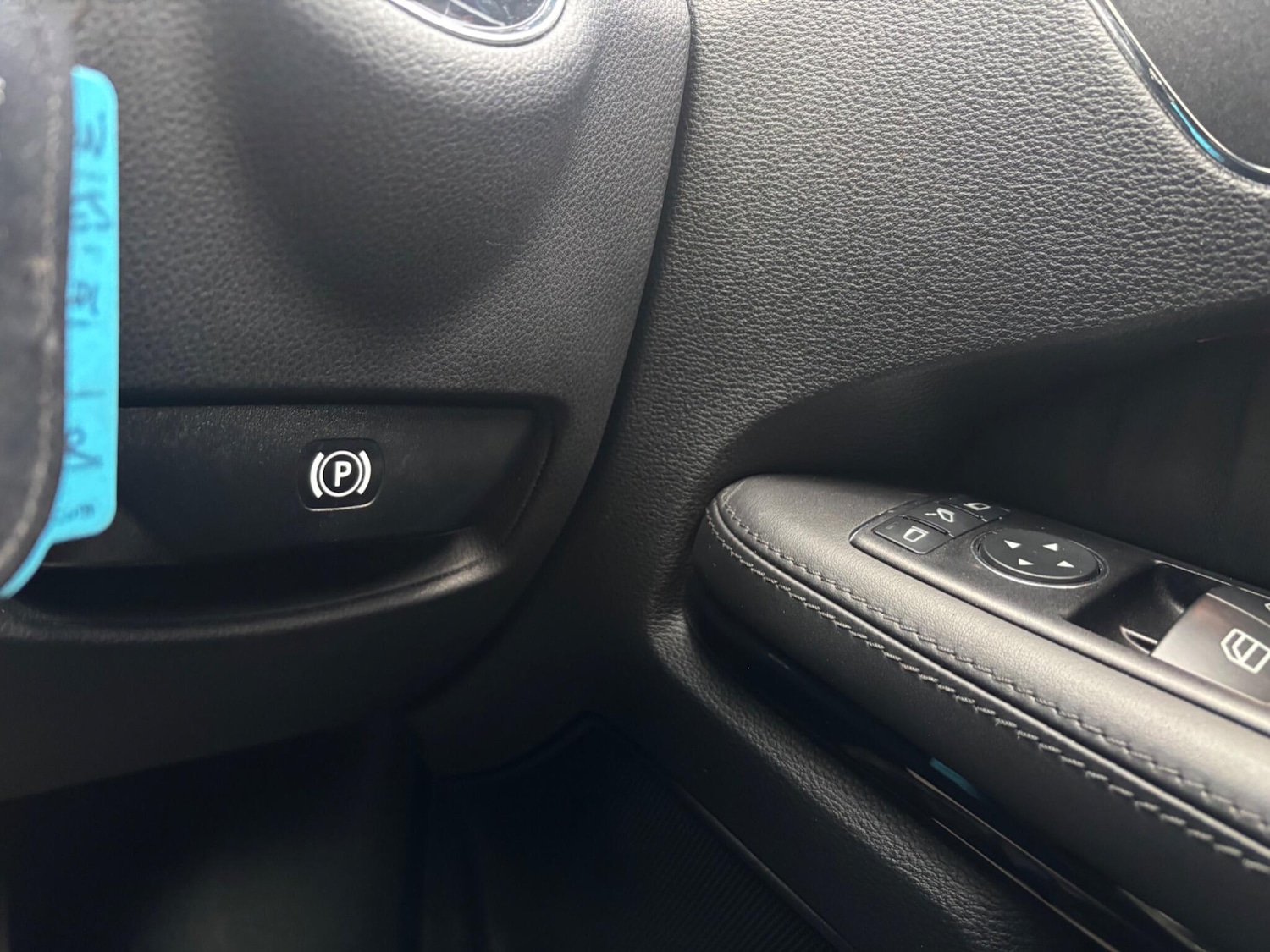 Used Mercedes-Benz E Class 2010 for sale - 76990166: Photo 34