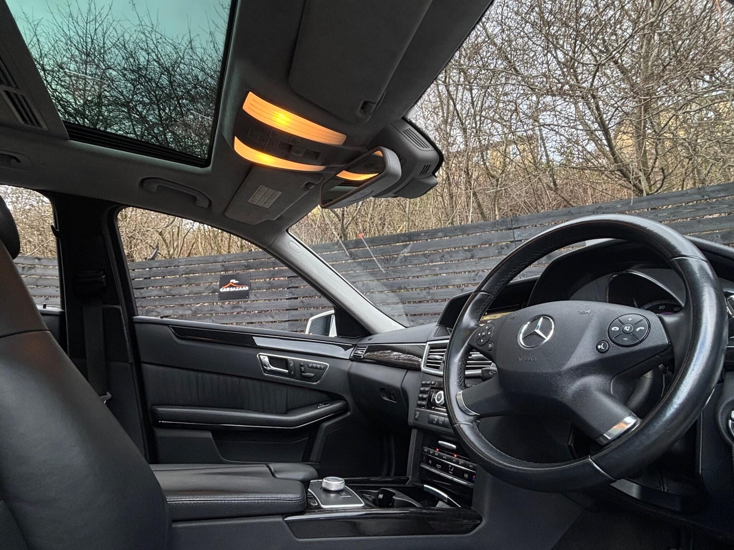 Used Mercedes-Benz E Class 2010 for sale - 76990166: Photo 50