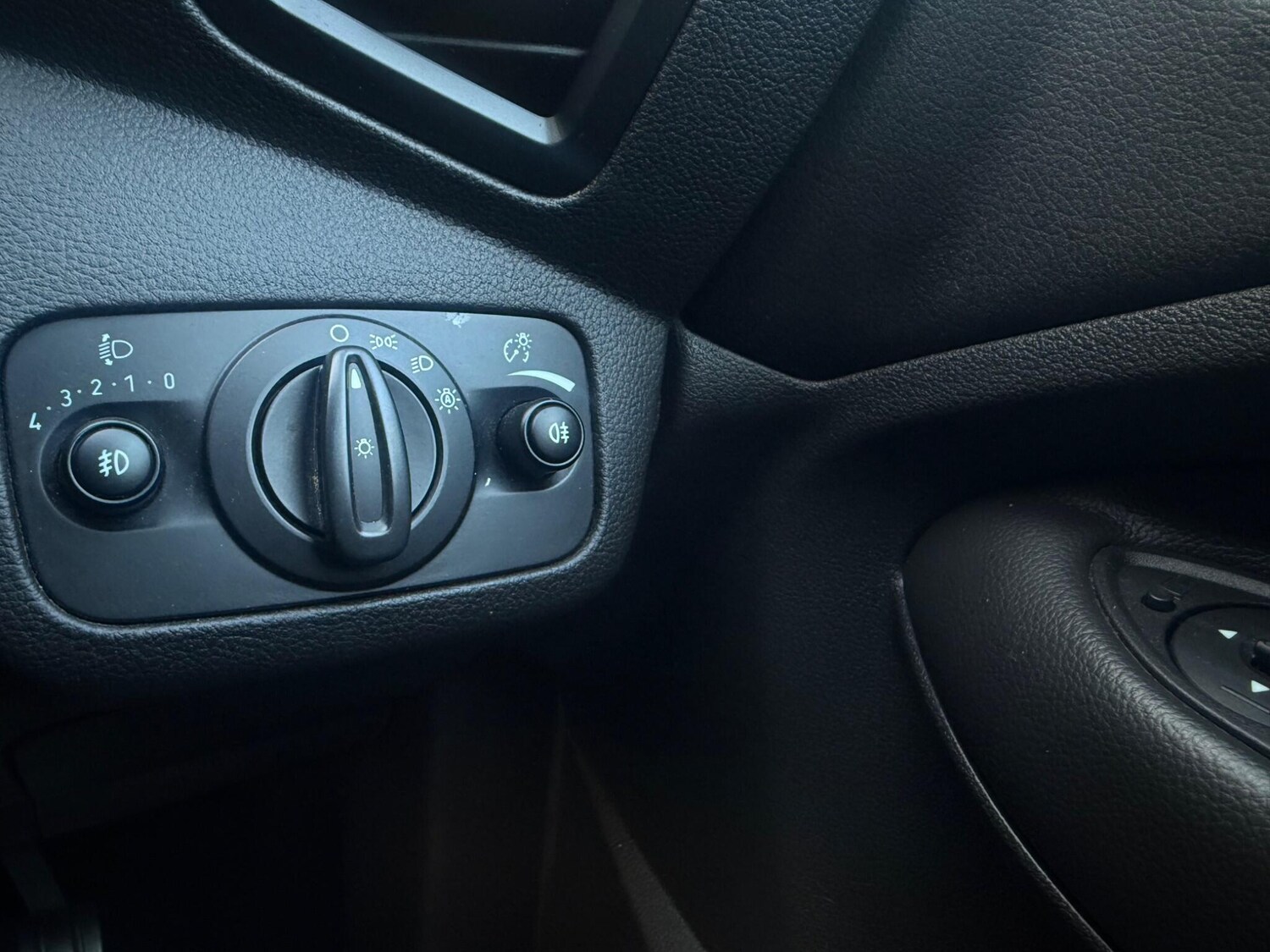 Used Ford Kuga 2017 for sale - 75964418: Photo 76