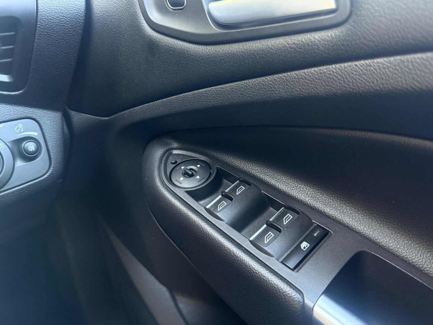 Used Ford Kuga 2017 for sale - 75964418: Photo 79