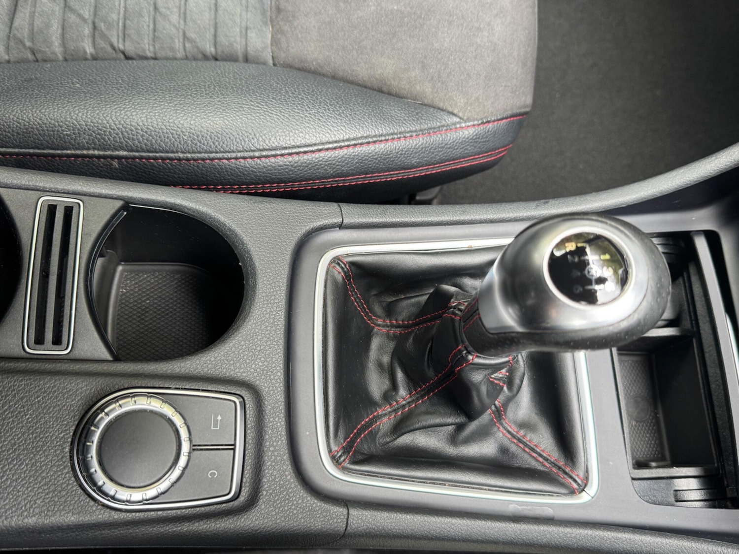 Used Mercedes-Benz GLA 2015 for sale - 76226385: Photo 23