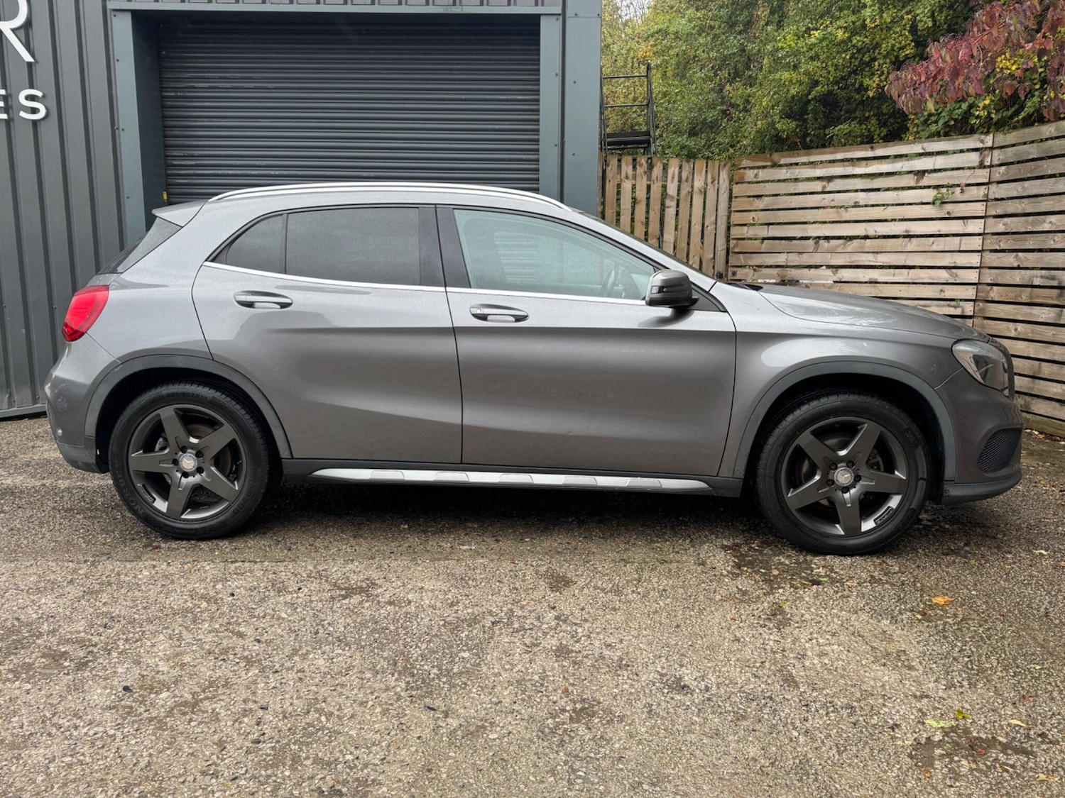 Used Mercedes-Benz GLA 2015 for sale - 76226385: Photo 4