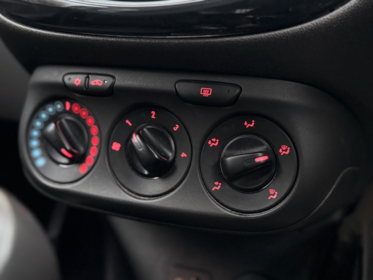 Used Vauxhall Corsa for sale - 77484503: Photo 29