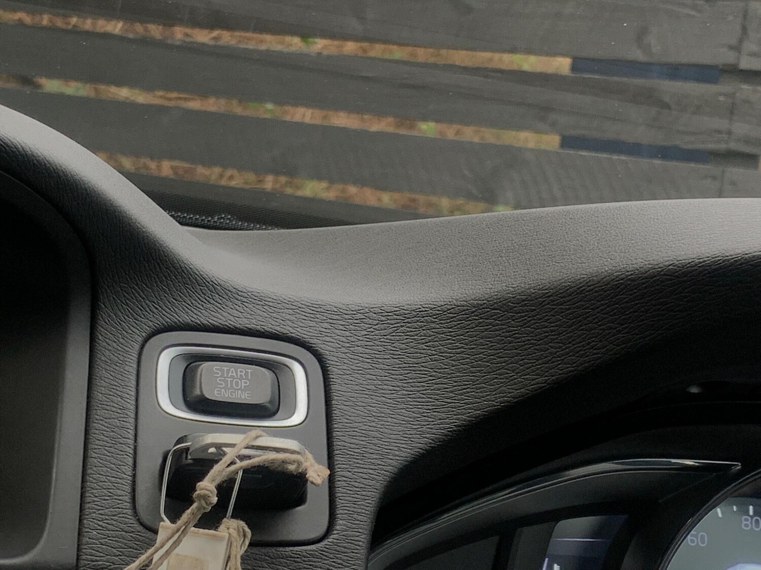 Used Volvo V70 for sale - 77633267: Photo 26