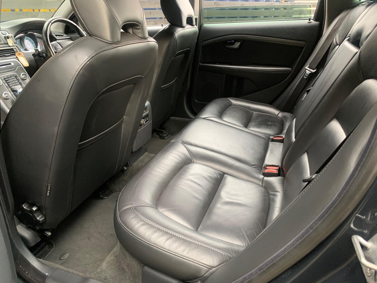 Used Volvo V70 for sale - 77633267: Photo 41