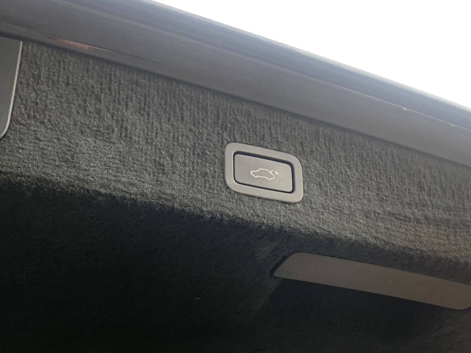 Used Volvo V70 for sale - 77633267: Photo 44