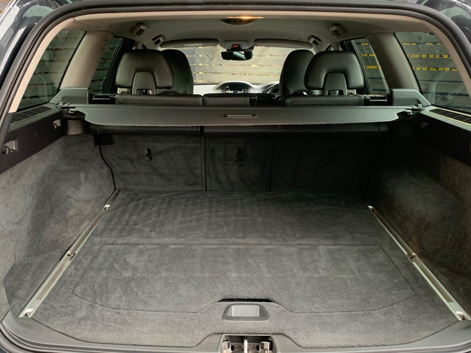 Used Volvo V70 for sale - 77633267: Photo 47