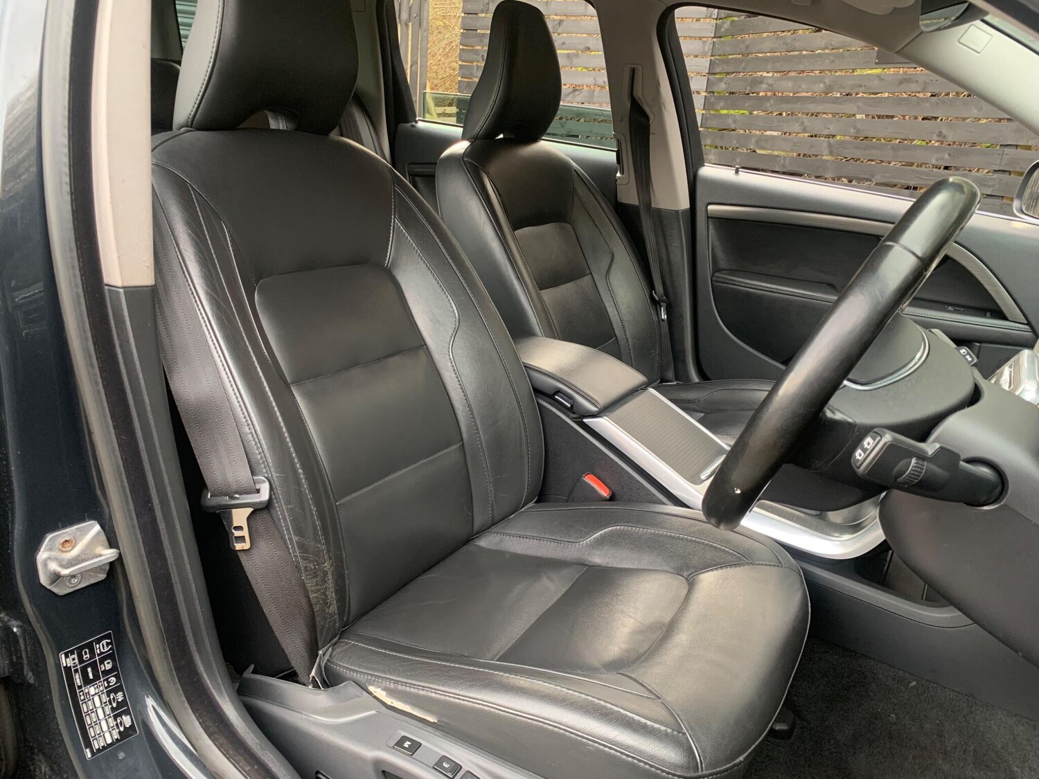 Used Volvo V70 for sale - 77633267: Photo 48