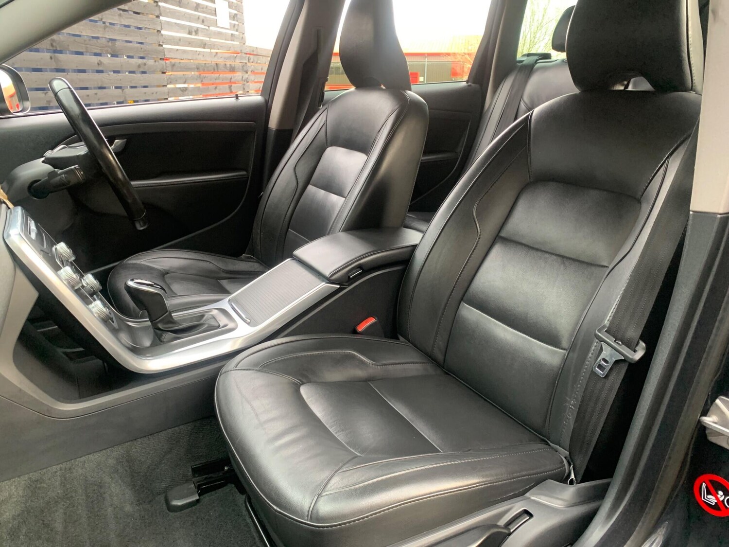 Used Volvo V70 for sale - 77633267: Photo 7